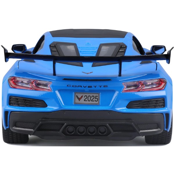 Фото - Колекційна машинка 1:18 Maisto 2025 Corvette ZR1 Coupe (31475 blue.met)